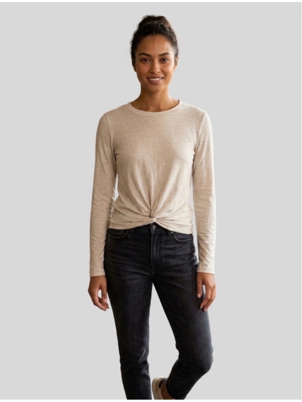 Women's EVEREVE Long Sleeve Tee Size S Beige Knot Front